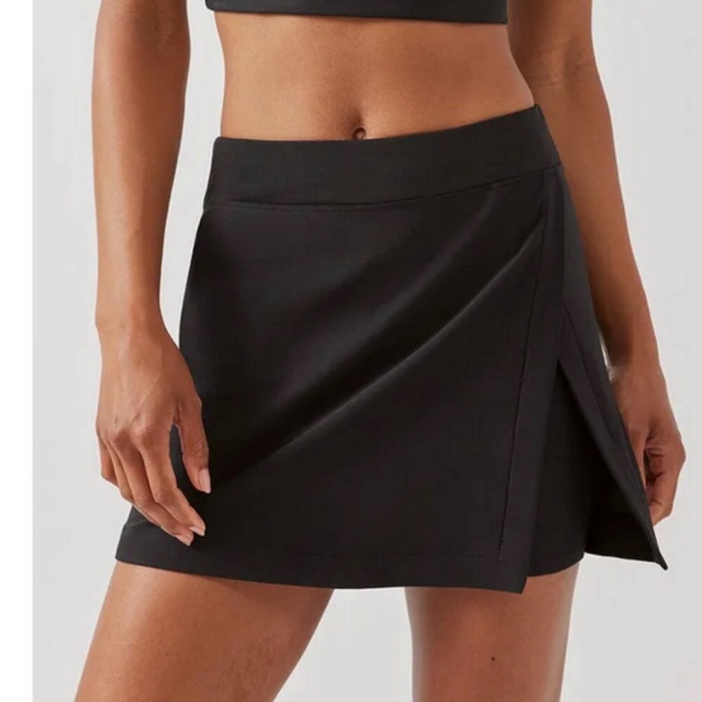 Outdoor Voices Black Skort